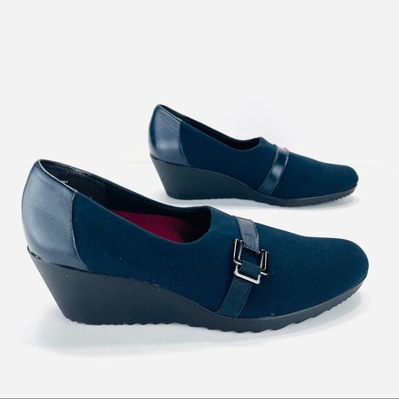 Munro Mindy Wedge Pump Size 10.5 Navy Blue Fabric & Leather Comfort Low Platform - Picture 1 of 14